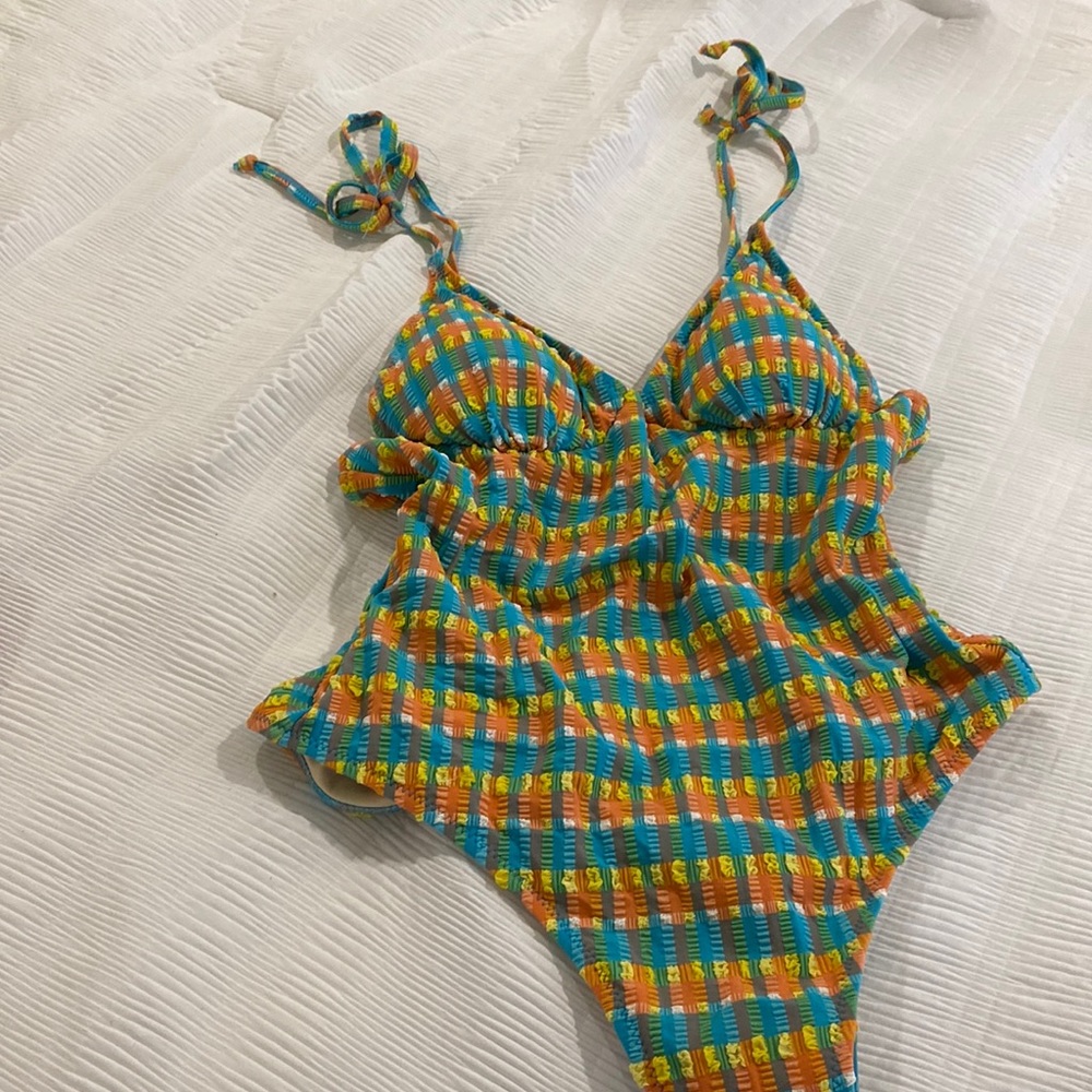 Vintage inspired swim suit.